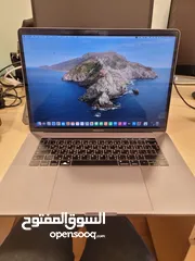  1 Macbook pro i7 15_inch 2019