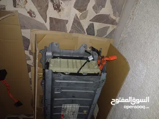  2 بطارية بريوس 2008 للبيع