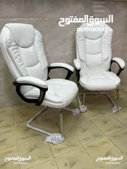  3 التصميم العصري والجودة والمتانه والسعر الاقل اكيد وتحدي اختار اللون الي يناسب مكتبك الصوره واقعيه