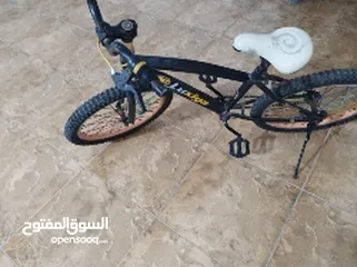 1 دراجه هوائية