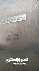  11 حذاء الزوق الرفيع برند Brand: Democrata  44 مقاس
