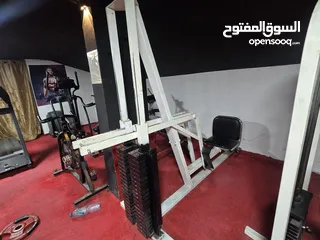  28 نادي رياضة كامل لياقة بدنيه