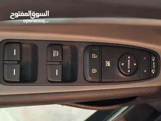  6 كيا نيرو 2021 جمرك جديد وارد كوري ممشي 32  الف فحص كامل جنطات تورنج