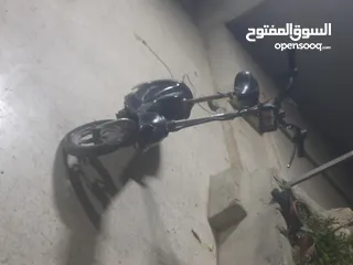 1 دراجة كهرباء للبيع اقرأ الوصف