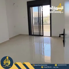  7 شقة مميزة غير مفروشة للايجار ذات اطلالة خرافية
