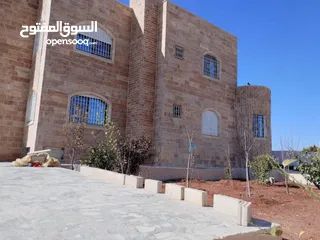  19 فيلا للبيع في شارع المطار جديده