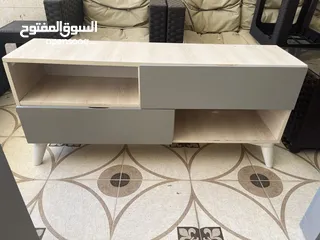  1 طاولة تلفزيون مع طاولات جانبية