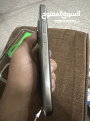  4 Iphone 15 pro max 512جيجا