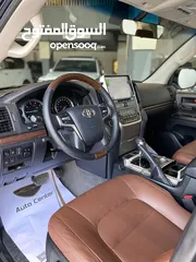  9 Toyota Land Cruiser GXR V8 Grand Touring 2019