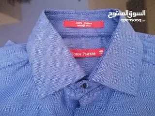  2 قميص اجاني من بريطانيا غير ملبوس نوعه john players مقاس M او 40 قطن 100% بسعر مغري ، الموقع عمان