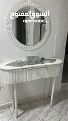  3 طقم كنب وطاولات