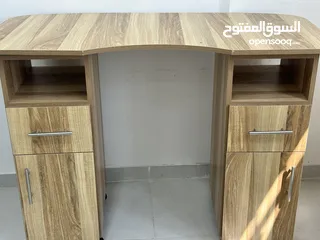  2 شفاط لغبار برد الاظافر  طاوله مكتب