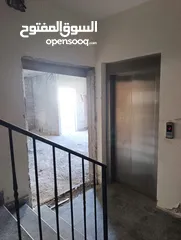  4 شقة عظم للبيع في نابلس 200م