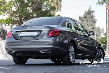  4 Mercedes C200 2021 Mild hybrid   السيارة وارد الماني و قطعت مسافة 25,000 كم و مميزة جدا