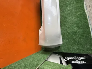  5 طمبون خلفي تويوتا بريوس 2010-2015  اصلي مستعمل ياباني بحالة جيده  Toyota Prius تويوتا 2010-2015