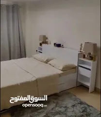  4 للبيع سرير نوم كوين سايز