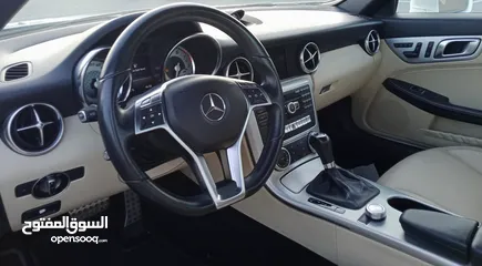  4 Mercedes-Benz SLK 200 V4 1.8L Model 2015