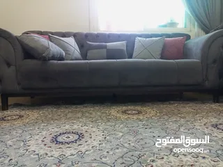  3 شقه للبيع ضاحيه الحاج حسن مقابل حديقه الطيور ومقابل
