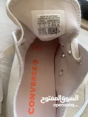 1 حذاء رياضي من فانز للصبايا مقاس 37.5 جديد