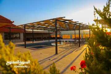  4 مزرعة للايجار