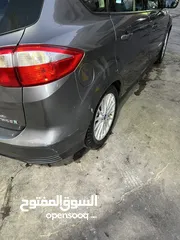  18 فورد سي ماكس 2013 هايبرد ، هاتش باك