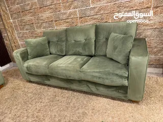  3 طقم كنب modern كوالتي عالي جداً  بالإضافة إلى (طقم طاولات 3 قطع) خشب زان  خشب سويد صلد  ، أسف