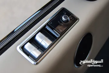 12 Range Rover Sport Hse 2020 بحالة ممتازة جدا