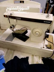  3 ماكنة خياطة سنجر