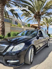  3 مرسيدس E200