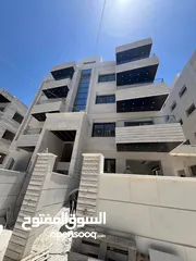  3 شقة مميزة في ضاحية الياسمين تشطيب فخم و منطقة مخدومة