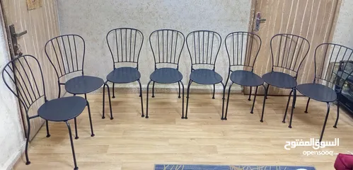  8 طاولات مطبخ وكراسي من lkEA حديداو  للجلسات الخارجيه