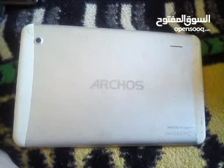  2 تابلت  archos  عشرة بوصة وموبايل اوبو يحتاج تصليح الواحد ب650