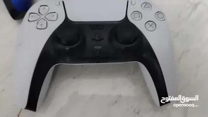  8 بلاستيشن 5 سلم ps5 slim مع مجموعة العاب وادين ثنتين اصليات ..................................