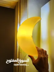  5 أضواء ايكيا تعلق على الحائط شكل هلال لون اصفر مستعمل للبيع بحالة جيدة عدد 2