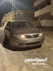  9 كيا فورتي 2010