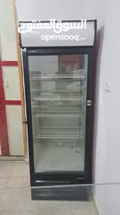  3 ثلاجات كوكا كولا للمحلات التجارية أو المطاعم بحالة جيدة