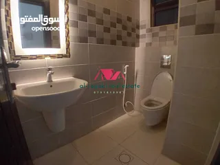  14 شقة / للايجار / ارضية / ديلوكس / 3نوم / ام السماق