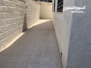  21 شبه فيلا للإيجار في ماركا الشمالية