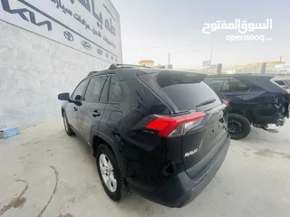  12 2021 TOYOTA RAV4, LE  بطاريه ليثيوووم السياره توب نضافه بصلاه على النبي