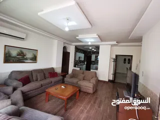 5 شقة طابقيه مميزة للبيع في دابوق