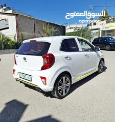  5 كيا بيكانتو 2018 GT line