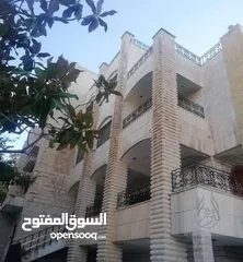  2 فيلا سكنية للبيع في الرابية / مقاب مسجد الصالحين بالعالي