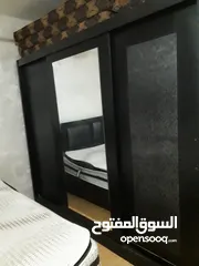  3 غرفه نوم  كامله مع الفرشه بحاله ممتازه