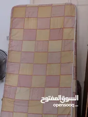  1 فرشة تخت مفرد شبه جديدة نوعية فرشات ابن النفيس ممتازة