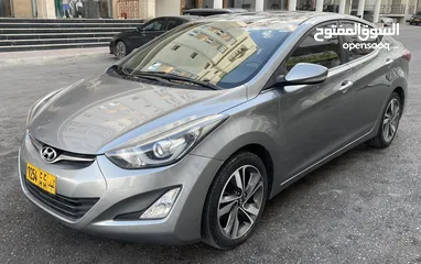  3 Hyundai Elantra 2015