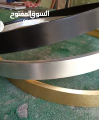  2 مرايا دائرية شكل عصري بإطار معدن Modern mirror with metal frame