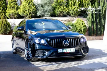  1 مرسيدس E220d ديزل  بوضع الشركة  صيانة شاملة