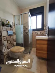  9 شقه للبيع 3 غرف نوم حمامين برنده مسكره قزاز تبريد بكل الشق  مفروشه مع كل الادوات الكهربائيه