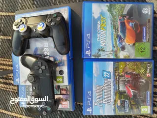  14 بلاستيشن 4 بحالة ممتازة جدا للبيع