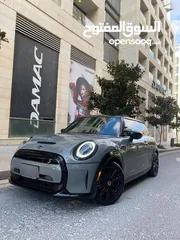  9 MiniCooper S electric 2023
